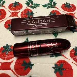 MAC Cosmetics Aaliyah 90s Vibe Hot Like... Amplified Creme Lipstick NEW